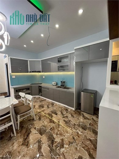 Khu Vip Nguyễn Văn Yến, P. Tân Thới Hòa, Tân Phú – 4 tầng, 7.4  tỷ