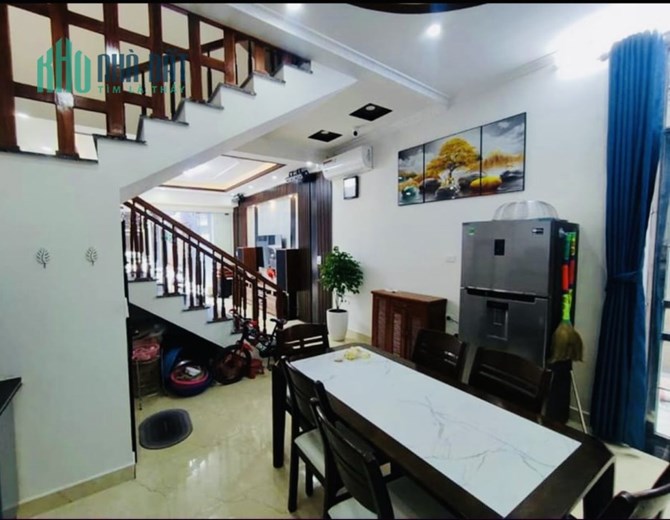 Bán nhà 4 tầng độc lập lô góc, diện tích 69m, cực đẹp, GIÁ 4.55 tỉ ngõ ô.tô tại Vĩnh Cát - Thiên Lôi