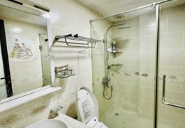 Cần bán nhà Quận Thanh Xuân, oto cất trong Nhà, Nhà mới. 41m x5 tầng . 6,x tỷ