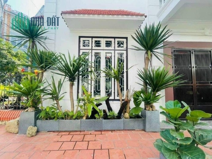 Bán biệt thự Mini khu phân lô 193 Văn Cao cực đẹp, GIÁ 7.9 tỉ, đường 10m