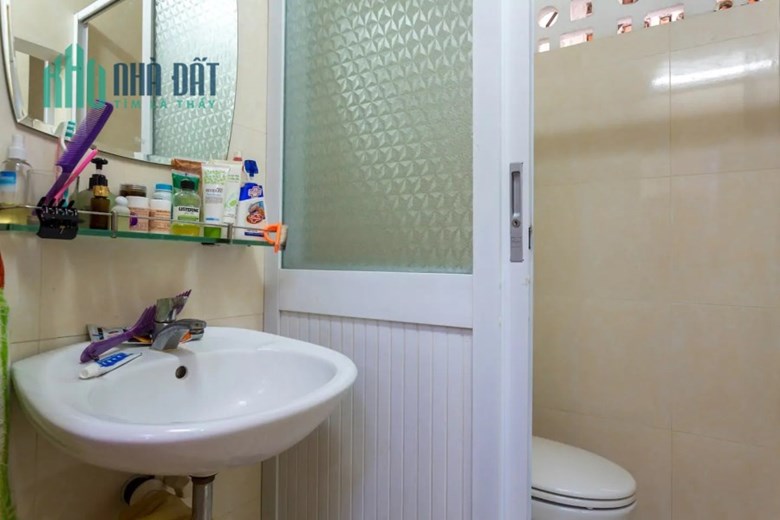 CHO THUÊ PHÒNG TRỌ 15m2 HẺM 595 CÁCH MẠNG THÁNG TÁM, P.15, Q.10