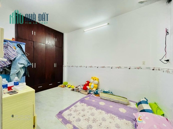 BÁN NHÀ THÍCH QUẢNG ĐỨC 41M2 NGANG TRÊN 4M GẦN NHIỀU TIỆN ÍCH NHỈNH 5 TỶ.