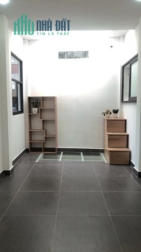 Nhà hiếm bán gần mặt tiền Nguyễn Văn Đừng Quận 5 2 tầng DTSD 40m2 chỉ 2.98 tỷ