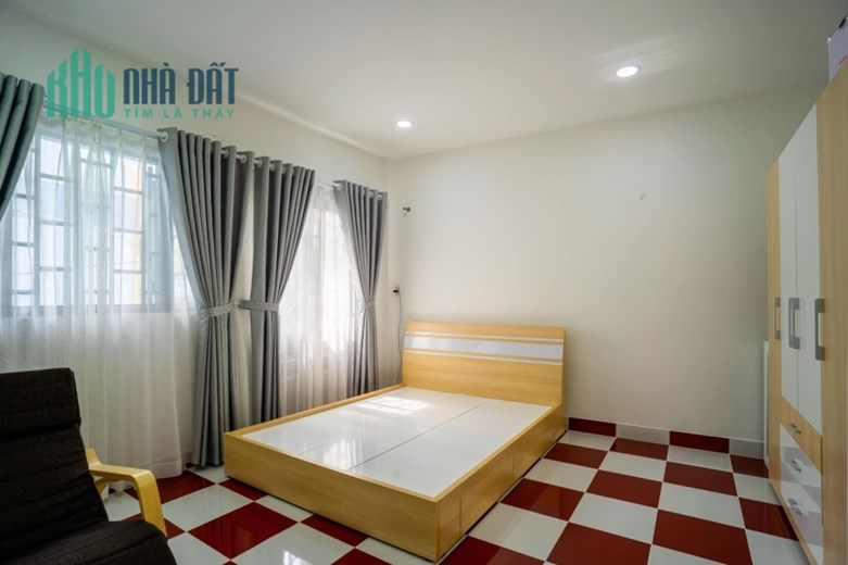 BÁN NHÀ CÁCH 1 CĂN RA MẶT TIỀN PHAN ĐÌNH PHÙNG 35M2 CHỈ NHỈNH 5 TỶ.