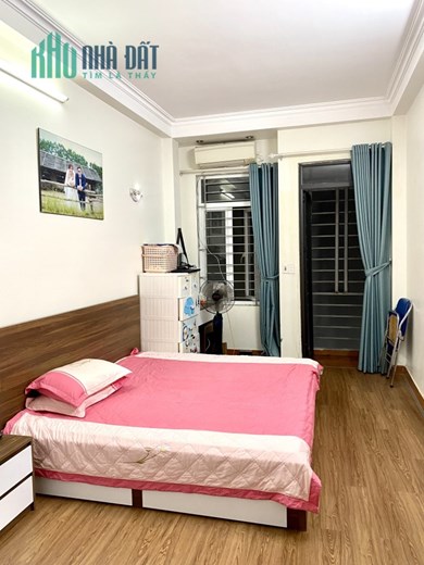 Bán nhà Mai Động, 30m x 4 tầng, 3.15 tỷ, ngõ ô tô thông