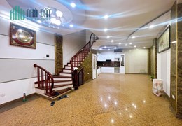 PHÂN LÔ V.I.P TRẦN QUỐC VƯỢNG 40M x 6T, Ô TÔ, THANG MÁY KINH DOANH ĐỈNH 5.4 TỶ
-	Trung tâm Cầu