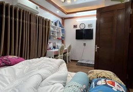 Bán nhà Nguyễn Khuyến, ngõ Ô TÔ, 3 bước chân ra phố, 34m2, nhỉnh 6 tỷ