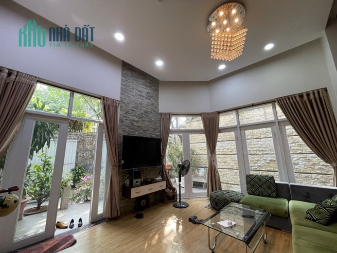 Bán Nhà Mặt Tiền Hoàng Hoa Thám Phường 1 Bình Thạnh Giá 31.5 Tỷ