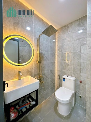 cực NGON Nhà NƠ TRANG LONG P7 BÌNH THẠNH ,HẺM XE HƠI THÔNG NHỈNH 6 TỶ