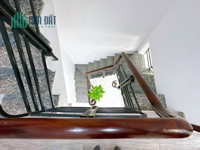 cực NGON Nhà NƠ TRANG LONG P7 BÌNH THẠNH ,HẺM XE HƠI THÔNG NHỈNH 6 TỶ