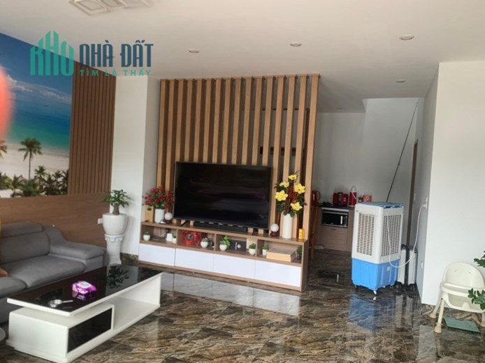 NHÀ ĐẸP 4 TẦNG, MẶT TIỀN RỘNG 6.8m, VEN HỒ NGỌC THỤY