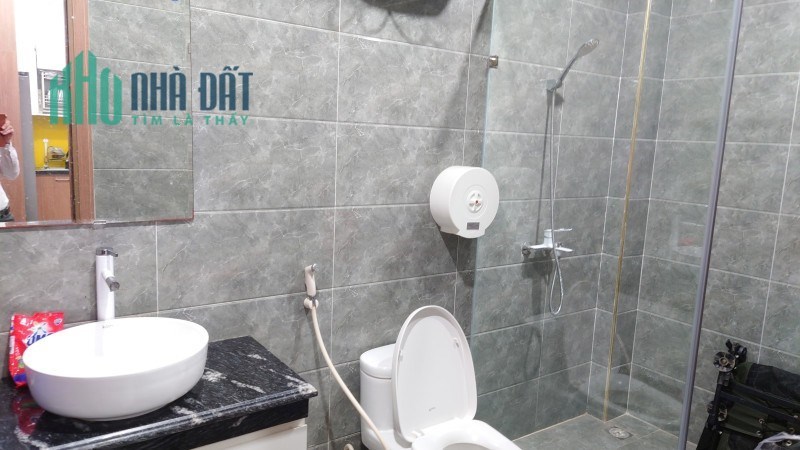 NHÀ ĐẸP 4 TẦNG, MẶT TIỀN RỘNG 6.8m, VEN HỒ NGỌC THỤY
