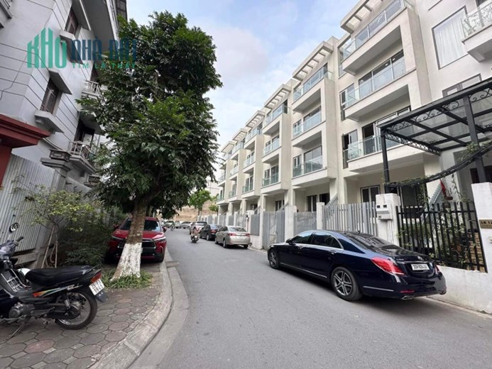 110m Giá 2.5 Tỷ Chung Cư Phố Hạ Đình Thanh Xuân. Chủ Cần Bán Nhanh Để Mua Nhà Đất.