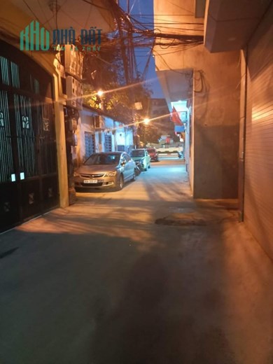 63m Mặt Tiền 7m Phố Nguyễn Chí Thanh Đống Đa. Ô Tô Ngủ Trong Nhà. An Ninh Cực Kỳ Tốt.