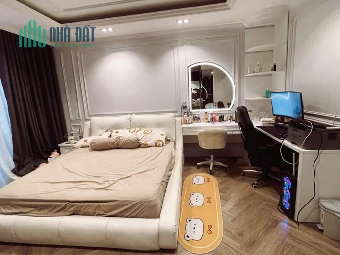 Ô TÔ ĐỖ CỬA - VÀO NHÀ - 3 THOÁNG - PHÂN LÔ - HỆ THỐNG SMARTHOME TÂN TIẾN - ĐỂ LẠI TOÀN BỘ NỘI THẤT