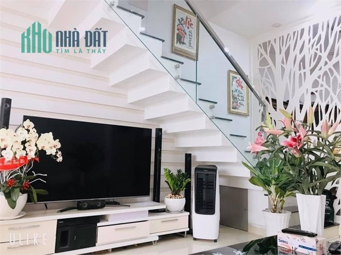 Cực Hiếm, Bán Nhà HXH 8M Cách 50M Ra MT Tô Ngọc Vân, Thủ Đức, DT 76M, Giá Chỉ 5 Tỷ TL