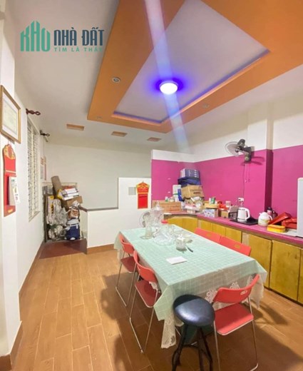 BS Hà Viện 103 bán nhà LK KĐT Văn Quán gần hồ Văn Quán 56m2 chỉ 8.888 tỷ. LH 0989.62.6116