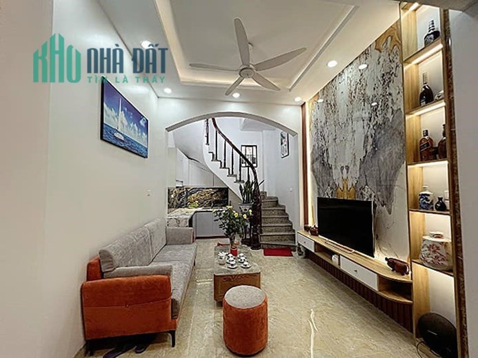 NHÀ ĐẸP VỊ TRÍ ĐẸP MẶT NGÕ THÔNG KINH DOANH - BUÔN BÁN 10M RA MẶT PHỐ GARA Ô TÔ SAU NHÀ PHỐ TÂY SƠN
