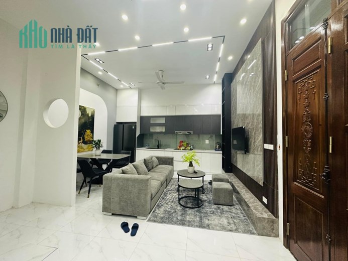 SIÊU PHẨM LÔ GÓC YÊN HÒA 40M2 X 5T, 30M MP MẶT NGÕ 3M Ở ĐỈNH 5.5 TỶ