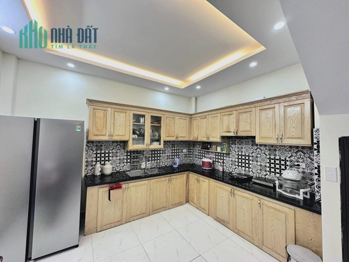 Bán Nhà Phường Nhân Chính- Thanh Xuân, vài bước ra phố. 47m x5 tầng MT 4m. giá 6,x tỷ