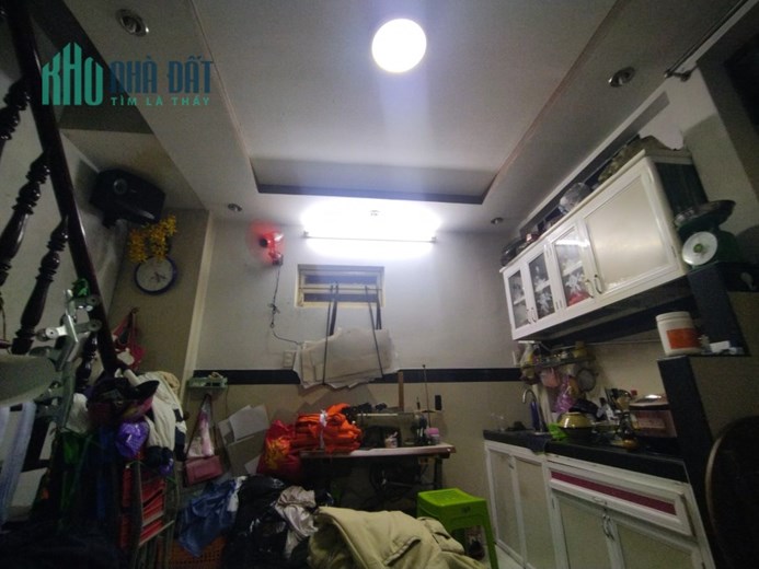 Nhận nhà phường 11 Tân bình chỉ đến hơn 2 tỷ tí xíu