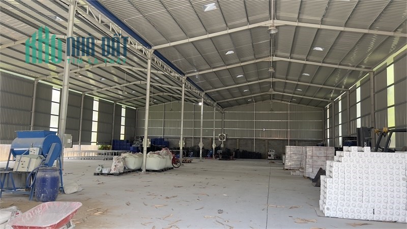 nhà xưởng cho thuê sản xuất, khu dân cư đông đúc, kv dễ tuyển CNV. trạm điện riêng theo xưởng
