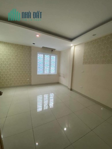 Cho thuê nhà Đốc Ngữ, Ba Đình Cạnh MP Ô tô Tránh. 40m2 Thông Sàn 4 Ngủ 15tr/tháng