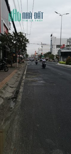 Chính Chủ Bán Nhà MT Sổ Hồng Riêng Giá Rẻ Đường Trần Hưng Đạo