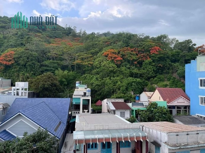 Cho thuê Căn hộ đầy đủ nội thất , gần biển -khu ăn uống – khu trung tâm