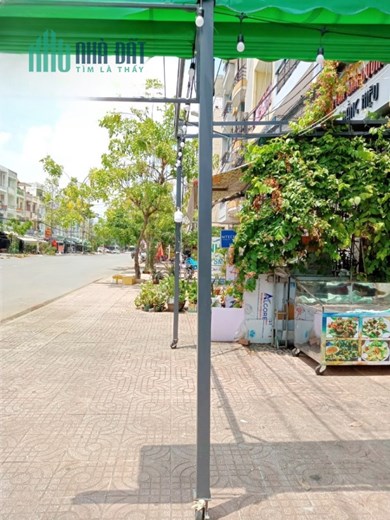 Cho thuê Mặt bằng vỉa hè Buổi sáng Tạ Quang Bửu P4Q8 - 4 Triệu