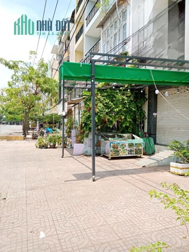 Cho thuê Mặt bằng vỉa hè Buổi sáng Tạ Quang Bửu P4Q8 - 4 Triệu