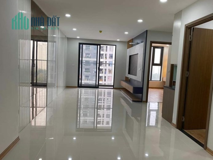 Còn 02 suất ngoại giao CC Rose Town - 2PN diện tích 78 m2 giá 1,9 tỷ view Đông Nam