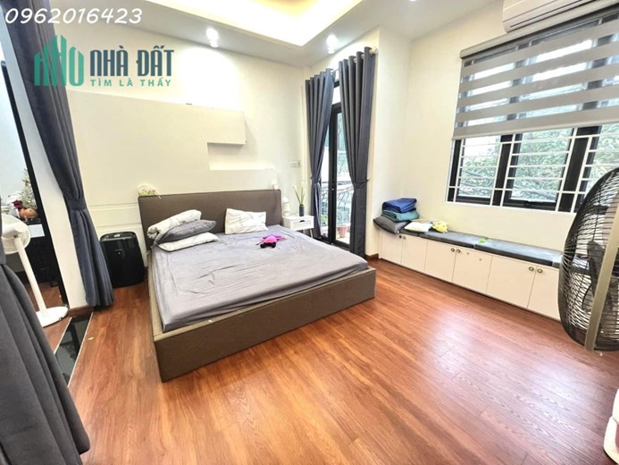 Bán Nhà Võng Thị Tây Hồ 11tỷ 50m Mặt Tiền 6.3m Mới Đẹp Gara Oto Ngõ Thông Rộng Kinh Doanh