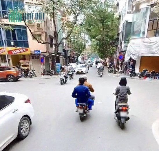 CẦN BÁN GẤP CĂN NHÀ SIÊU MẶT PHỐ KHU VỰC PHƯỜNG HÀNG BỒ QUẬN HOÀN KIẾM HÀ NỘI - 0913032481