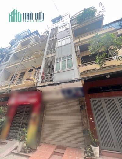 Cho Thuê Nhà Hào Nam, Có GARA. Ngõ Ô tô Đỗ Cửa. 45m2. Thông Sàn 21tr/tháng (CTL)
