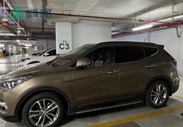 Hyundai Santafe 2017, vàng đồng 44.000km 4WD 2.4