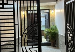 Cho Thuê Nhà #HOÀNG_HOA_THÁM 40m 5 Tầng Mới Tinh. 5 Tầng 3 Ngủ Full Đồ. Ban Công 18T/Tháng