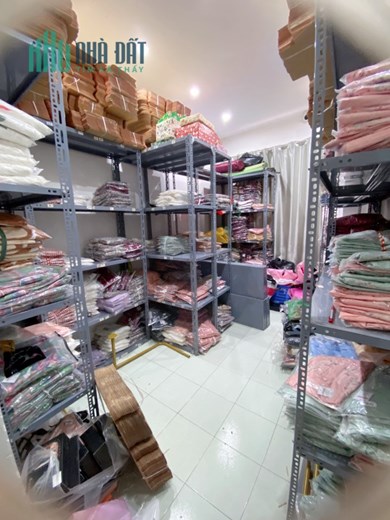 Cần sang nhượng lại cửa hàng mặt đường Đặng Văn Ngữ