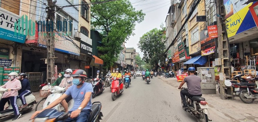 Bán nhà mặt phố Đê La Thành, bên chẵn QH ổn định, kinh doanh, 5 tầng, 27m, nhỉnh 9 tỷ.