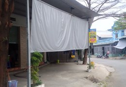 Sang quan bán cháo lòng ngay trong khu dân cư Kim Thanh, Khánh Bình, Tân Uyên.