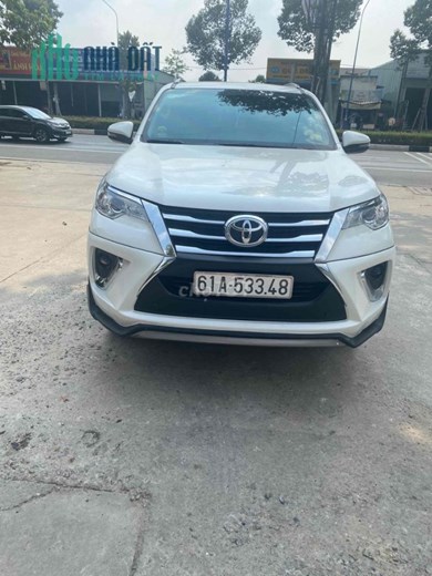 Cần bán xe Toyota fortuner 2018 2.7 AT màu trắng Phường Hoà Phú, Thành phố Thủ Dầu Một, Bình Dương