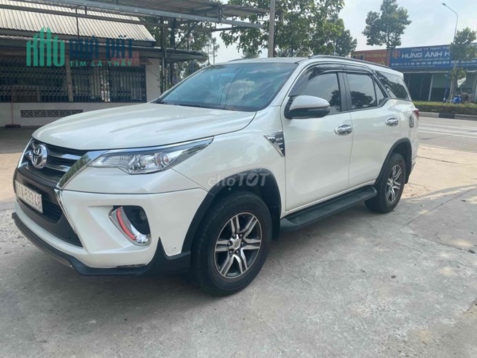 Cần bán xe Toyota fortuner 2018 2.7 AT màu trắng Phường Hoà Phú, Thành phố Thủ Dầu Một, Bình Dương