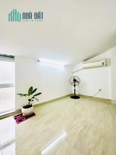 NỢ BANK GIẢM 150TR - NHỈNH 4 TỶ CÓ NHÀ HXH THÔNG NGAY LÊ QUANG ĐỊNH - 3.5 X 7