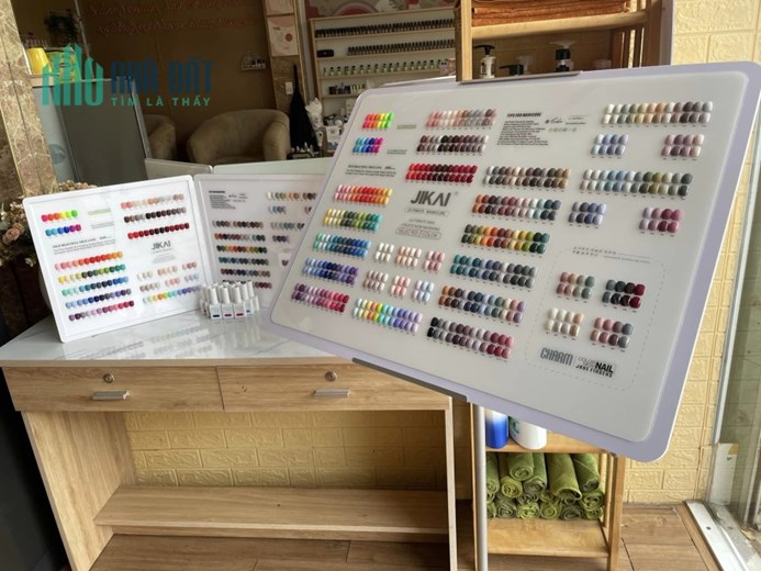 Cần sang lại toàn bộ tiệm nail  Địa chỉ 560 Nguyễn Hữu Thọ, Khuê Trung, Cẩm Lệ, Đà Nẵng