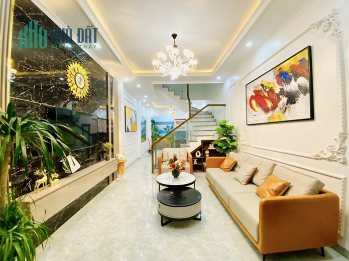 8.NHÀ NGÕ 346 THIÊN LÔI OTO ĐỖ SÁT NHÀ MỚI ĐẸP GIÁ MỀM