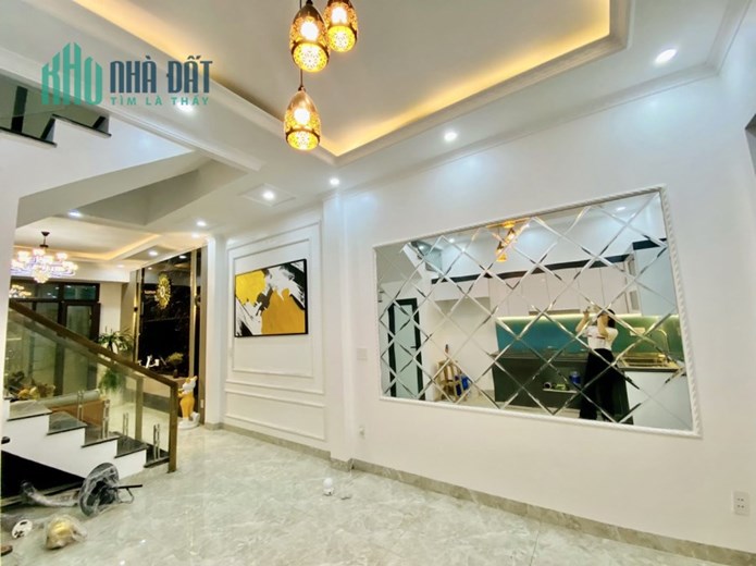 8.NHÀ NGÕ 346 THIÊN LÔI OTO ĐỖ SÁT NHÀ MỚI ĐẸP GIÁ MỀM