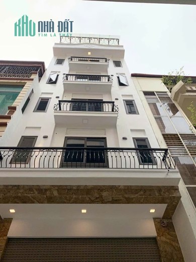 Bán nhà cạnh Vinhome Trần Duy Hưng. 66m2 8 tầng thang máy. Cách phố 10m. Kinh doanh văn phòng, spa.