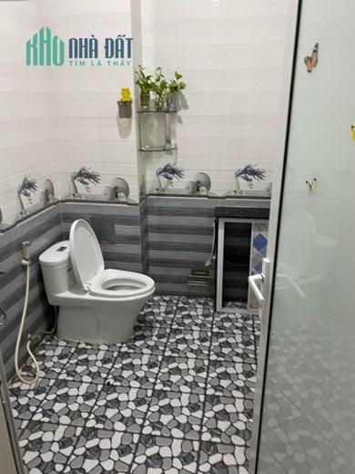 Cho Thuê Nhà Nguyên Căn Tại 84/21 Đường Trần Hưng Đạo