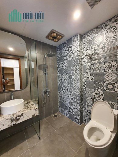 Bán căn nhà 46m2 phố Âu Cơ, Tây Hồ 2 mặt Ô tô đỗ cửa Kinh doanh Tốt 5.4 Tỷ
