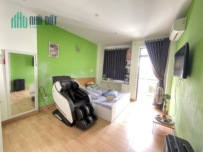 Bán nhà hẻm Xe Hơi Nguyễn Văn Lượng Gò Vấp dts 146M2 4 tầng Chỉ 4 tỷ x